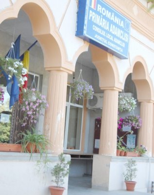 Căminul cultural din Adamclisi intră în renovare